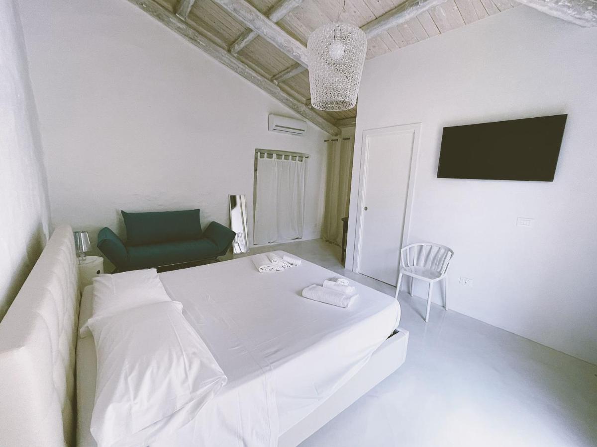 La Casa Del Nespolo Bed & Breakfast Capo d'Orlando Exterior photo